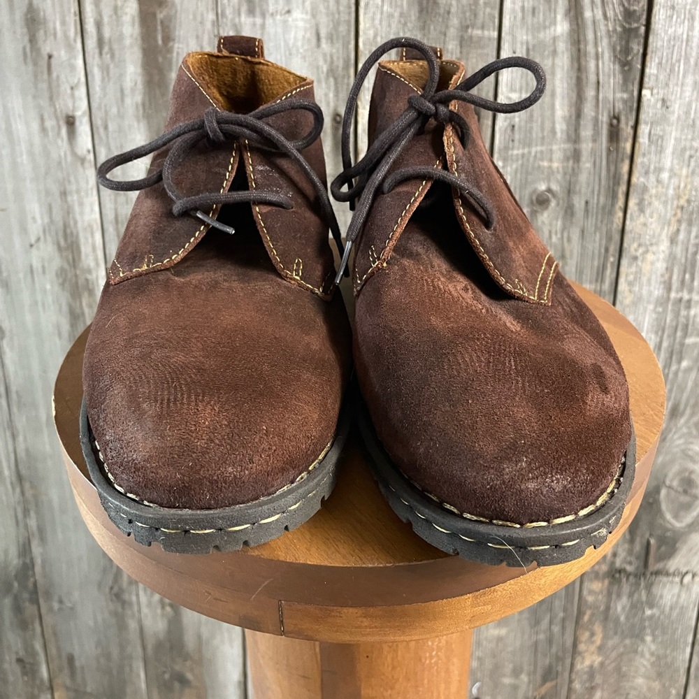 BORN Brown Suede Lace Up Chukka Ankle Boot - size 10.5 - Picture 2 of 11